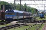 CD 50 54 80-29 223-2 ABfbdtn am 11.August 2019 als erstes Fahrzeug des Os 4806 von Brno hl.n. nach der Ankunft im Bahnhof Jihlava.