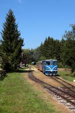 T47 015 mit Os21254 im Bf Hůrky am 20.09.2018.