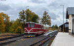 705 913 mit dem Os 20603 (Tremesna ve Slezsku - Osoblaha) im Bahnhof Osoblaha / Hotzenpolt 22.10.26
