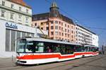 Tschechien / Straßenbahn (Tram) Brno / Brünn: Vario LFR.E - Wagen 1617 sowie Vario LFR.E - Wagen 1575 von Dopravní podnik města Brna a.s.