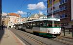 Liberec/Reichenberg__Ein stilechter Zug aus zwei T3R.PLF mit BTw 22, ohne Werbung in der ul.Rumunská.__04-03-2024