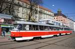 Tschechien / Straßenbahn (Tram) Brno / Brünn: Tatra T3G - Wagen 1624 sowie Tatra T3G - Wagen 1625 von Dopravní podnik města Brna a.s. (DPMB), aufgenommen im März 2017 am Hauptbahnhof der tschechischen Stadt Brünn. 