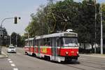 K2 1038 in der Ulice Jana Babaka auf der Fahrt ins Stadtzentrum. (15.06.2019)