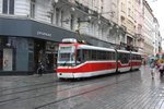 Modifizierte Tatra Tram 1752 verkehrte am 15.06.2016 in der Altstadt von Brünn auf der Linie 9.