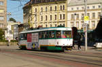 15. Oktober 2011, Tatra-Straßenbahn im tschechischen Liberec. Das Dreischienengleis weist auf den Einsatz auch anderer Fahrzeuge hin.