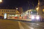 Am spten Abend des 4.05.09 entstand diese Aufnahme der Linie 14 in Prag/ Praha.