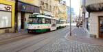 Liberec/Reichenberg__Tw 36[T3R.SLF] führt die stilechte Tatra Doppeltraktion auf Linie 2 in der ul.5.kvêtna an.__04-03-2024