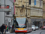 Skoda 15T  9361  Straßenbahn ist am 25.08.2018 unterwegs durch Prag.