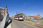 Auf der im Jahr 2022 er�ffneten Most V�clava Rendera, die die Morava (March) �berquert zeigte sich am 30. April 2026 die Tatra T3R.P - Garnitur 170 + 154, die an diesem Tag auf der Linie 2 im Einsatz war. 