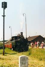 CSD U47 001 (B'B n4vt, ex SDZ 391, Hersteller Henschel, Baujahr 1906, Fabriknummer 7930) am 03.Juli 1993 im Bahnhof Obrataň.