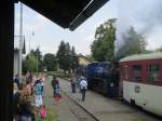 Zug mit Lok U 57.001 der Schmalspurbahn Rwersdorf (Třemen ve Slezsku) – Hotzenplotz (Osoblaha) am 29.06.2013 an der Endstation Hotzenplotz
