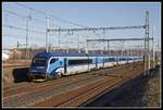 Steuerwagen 80 - 91 004 als Railjet in Chocen am 11.12.2019.