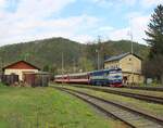 T 478 1002 als R 93601 zu sehen am 19.04.25 in Zbečno.