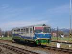 810.435 der tschechische privatische Regionalbahn - eleznice Desn aus Kouty nad Desnou in Petrov nad Desnou.