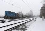 Am 16.02.26 wurde in Nebanice das Getreidelager mit 742 427-8 bedient. Hier ist der Zug bei starkem Schneefall zu sehen.