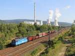 363 025-8 wurde mit einem Güterzug von 742 730-5 und 742 741-2 geschoben. Denn am 27.08.23 war zwischen Kadan Prunéřov und Klášterec nad Ohří der Strom abgeschaltet. Hier zu sehen in Kadan Prunéřov. 