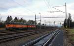 Da vom 06.-13.11.16 im Elbtal die Strecke gesperrt war. Fuhren auch einige Züge ab Ústí nad Labem Richtung Cheb und zurück. Hier 753 703-8 und 753 710-3 (AWT) zu sehen am 10.11.16 in Tršnice. 