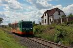 854 046 von GWTR, im Einsatz bei Die Länderbahn CZ, am 02.09.2020 vor Hp Opočno u Loun als Os6710 (Rakovnik - Osek město)