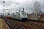 Metrans 386 014 durchfahrt am 22 Februar 2020 Praha-Liben.