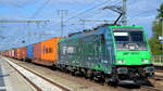 METRANS Rail s.r.o., Praha [CZ] mit  186-432  [NVR-Nummer: 91 80 6186 432-1 D-Rpool] und einem Containerzug am 29.09.22 Durchfahrt Bahnhof Golm.