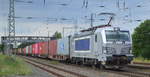 METRANS a.s., Praha [CZ] mit  383 401-7  [NVR-Nummer: 91 54 7383 401-7 CZ-MT] und Containerzug am 03.07.20 Bf.