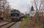 753 719-4 zu sehen mit einem Kesselzug am 27.12.19 in Neratovice.