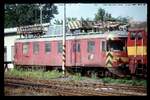 Der vierachsige Dieseltriebwagen M250 0008 am 22.07.1991 im CSD-Depot Decin.