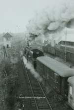 Bahnhof Asch, die Ausfahrt nach Selb steht! Das Foto entstand anlsslich der Sonderfahrten ca 1990.