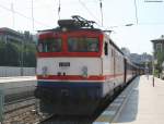 E52 006 mit einem ?? ZUg(Ich schtze sowas wie IC oder so) in Istanbul 21.8.08