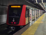 Metro Istanbul Linie M3 nach Bakirkoy Sahil in Bakirkoy Incirli, 14.10.2026.