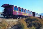 Nach dem Stürzen am 29.Dezember 2001 im Gare de Selja ist der SNCFT YA-5110 nun das letzte Fahrzeug des Touristenzuges  Lézard Rouge . Der Wagen ist Teil des Touristenzuges  Lézard Rouge  (französisch Rote Eidechse) und war ursprünglich im Besitz des Bey von Tunis. (Fotoscan)