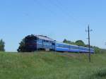 Die 2TE116-1353 mit dem D384 (Charkow - Baranowitschi) am 06.06.2015 um ca.