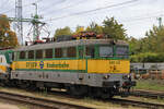 Am Wochenende werden die Szilis der GySEV nicht so häufug benötigt, deshalb hat die 430 332 am 02.10.2022 im Bahnhof Sopron, dem Hauptsitz der Gesellschaft, auch nichts zu tun. Der gute Erhaltungszustand lässt aber darauf schließen, das derzeit noch ein entsprechender Bedarf an den V43-Maschinen besteht, zumindest wochentags