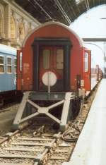 Ein IC der MAV Richtung Bratislava im Ungarischen Bahnhof Budapest Keleti Palyaudvar