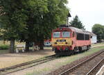 M�V-START 418 305 am 26.07.2025 beim pausieren in Tapolca.