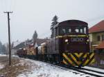 LEV D02 508 in Disgyőr am LEV mit dem Foto-Gterzug, am 18. 02. 2012. 