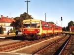 Bzmot 269 mit R 9666 Keszthely-Tapolca auf Bahnhof Tapolca am 8-8-2005.