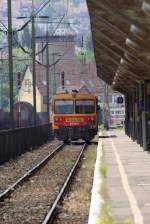 H-START Bzmot 318 am 29.April 2014 nach der Ankunft mit dem R 5435 von Kazincbarcika im Zielbahnhof Miskolc Tiszai.