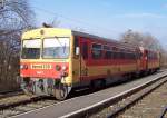 Bzmot 339 mit Beiwagen der MAV am 18.01.2007 im Bahnhof Eszergom.