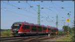 Eine Desiro Garnitur (MAV H-Start 6342), jetzt als Baureihe 426 eingereiht, kommt gerade aus Esztergom nach Komarom gefahren. Hier zu sehen am Donauufer am 05.August 2015.