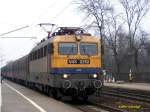 Die MV V43 2252 unterwegs nach Budapest-Nyugati pu. in Sződliget.
21.02.2008.