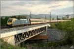 Seltene Gste im Aichfeld sind die MAV 1047.Hier fhrt 1047 004 mit EC 530  sterreichische Computer Gesellschaft  von Lienz nach Wien Sd.