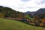 Herbst am Zauberberg!!! Am 27.10.12 zieht MAV 470 005 den OIC 531 durch den Blauen Einschnitt bei Klamm Schottwien.