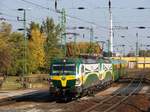 GySEV 471 004+006 bespannte IC942 kurz nach Komárom.
13.10.2019.