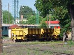 Schmalspur-Schotterwagen der ehemaligen Linie nach Dombrad im Bahnhof Nyiregyhaza, 29.