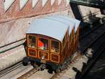 Wagen BS1  Margit  der Budapester Standseilbahn zum Burgberg, 7.8.16