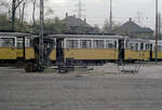 Budapest BKV: Impressionen vom Straßenbahnbetriebsbahnhof Ferencváros Kocsiszin im Oktober 1979: Abgestellte Straßenbahnfahrzeuge u.a.m. - Scan eines Farbnegativs. Film: Kodak Kodacolor II. Kamera: Minolta SRT-101.