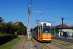 Tw.1345 als Linie 2B im Stadtteil Pesterzsebet in der Vörösmarty utca kurz vor der Haltestelle Abraham Geza utca.