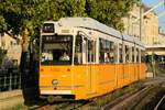 Straßenbahn Budapest Zug 1356 auf der Linie 23 nach Jászai Mari tér bei Petőfi tér am 22.07.2026.