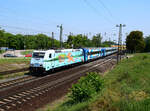 Die MÁV-Start 480 009 mit  Kajla  Werbung mit einem EC Zug von Budapest in Richtung Wien kurz nach Komárom.